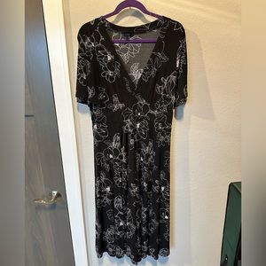 Torrid size 1 black floral v neck dress